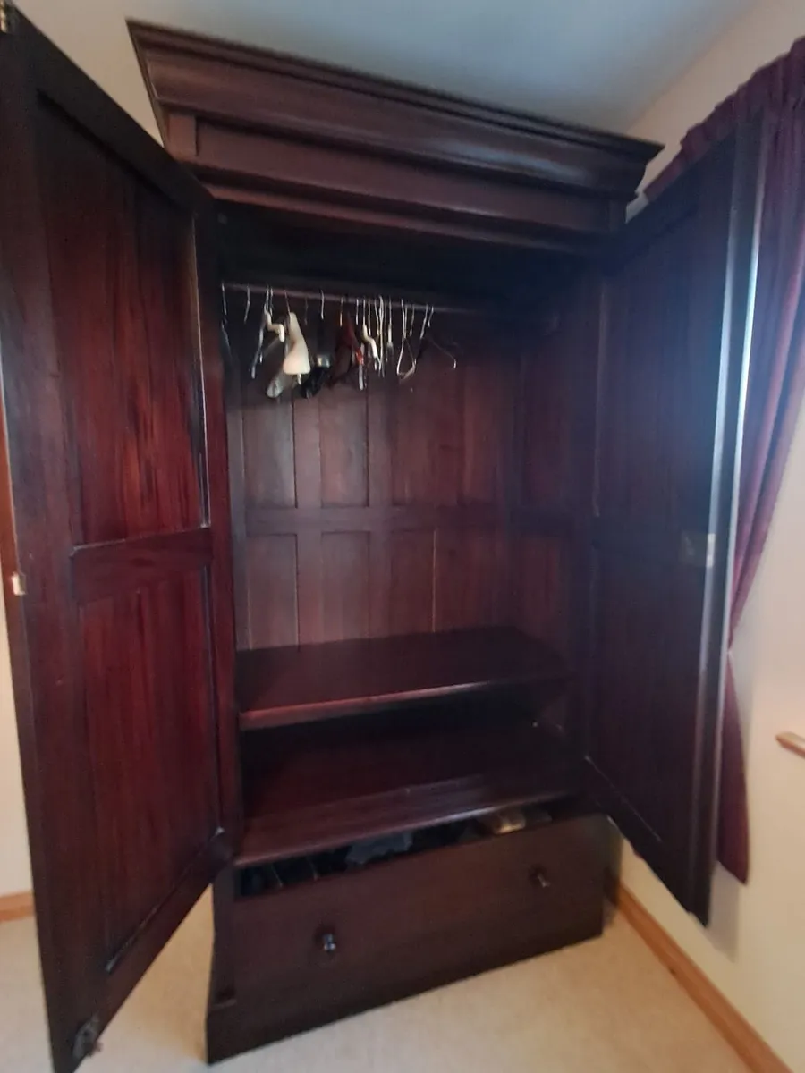 Wardrobe and Valet suit stand - Image 2