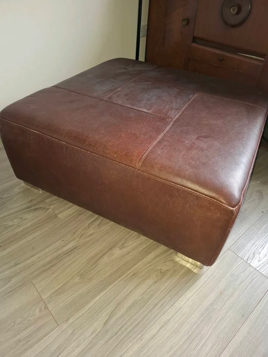 Table cover, foot rests - Image 1