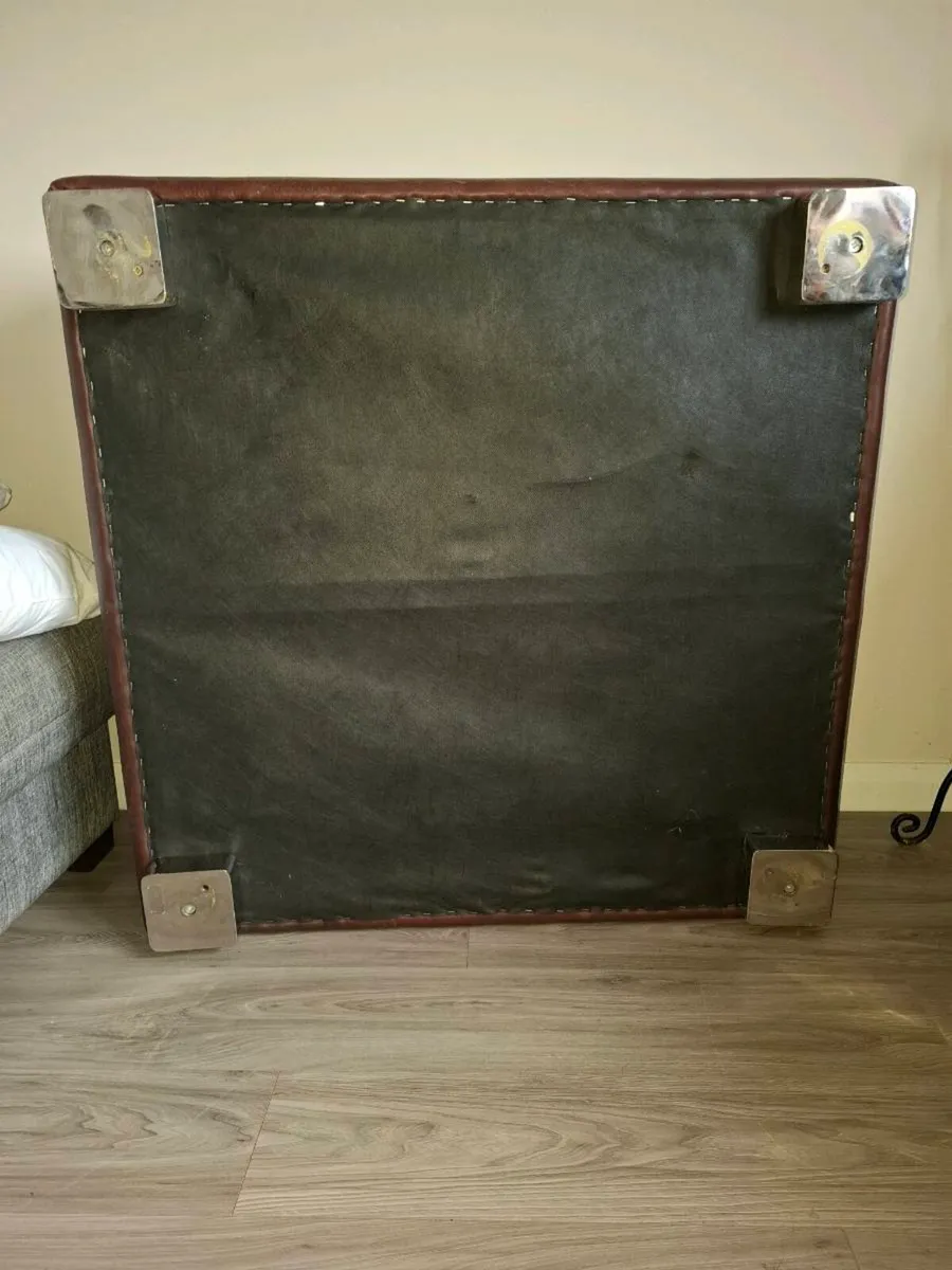 Table cover, foot rests - Image 3