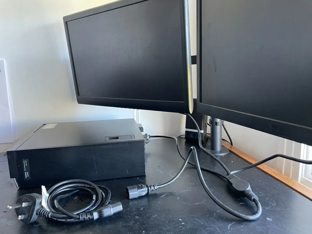 Power Y Type Computer & Duel Screen Splitter. - Image 2