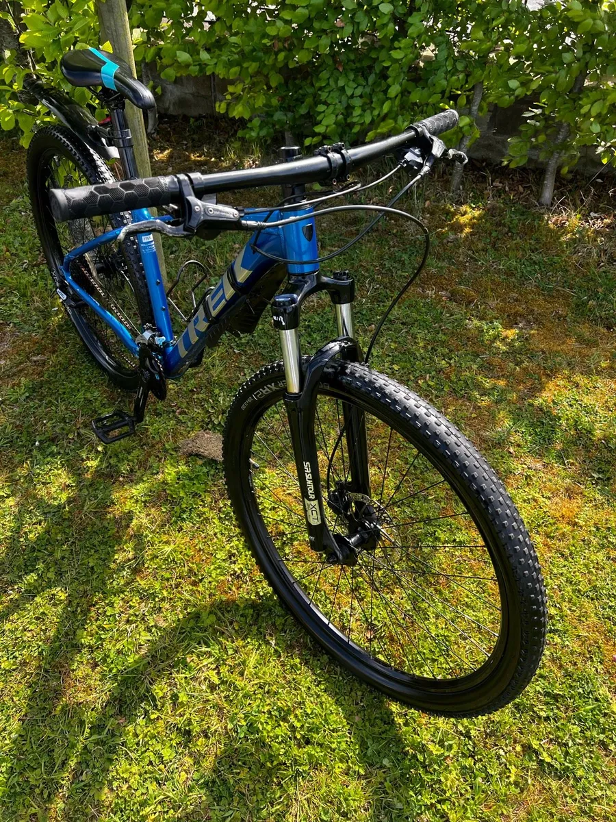 TREK MARLIN 6 ( FULLY SERVICED ) - Image 4