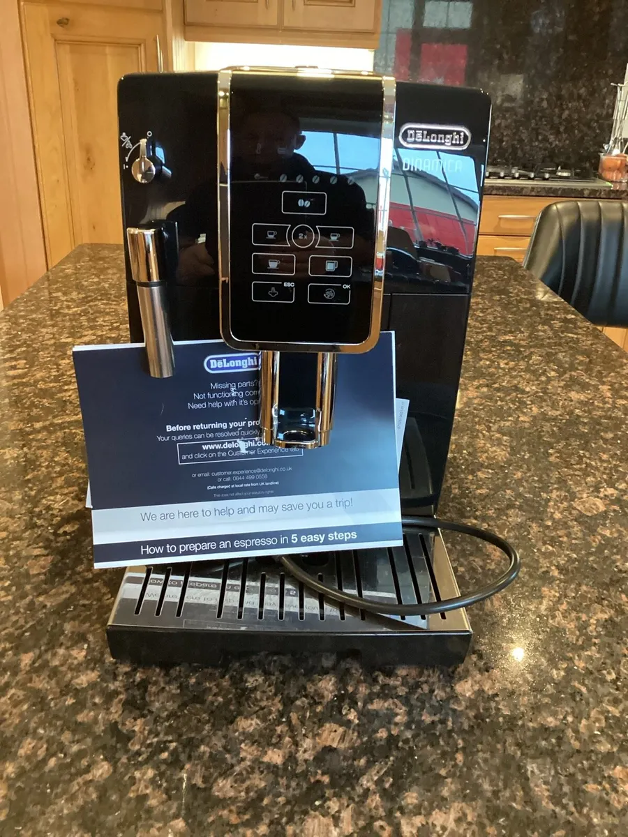 Coffee Machine - Image 4
