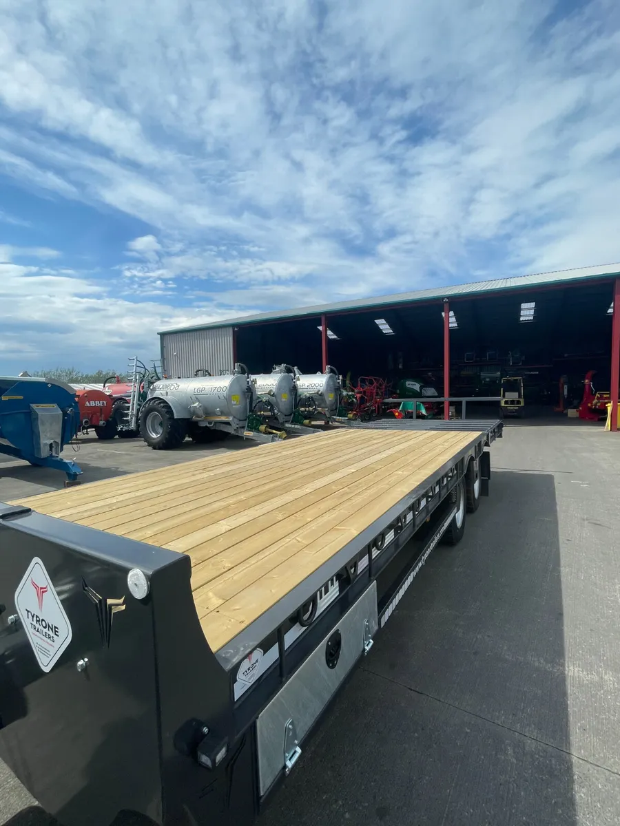 NEW Tyrone Trailers 21T Low Loader - Image 4