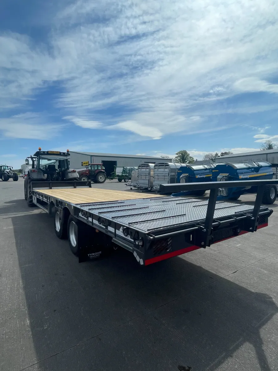 NEW Tyrone Trailers 21T Low Loader - Image 3