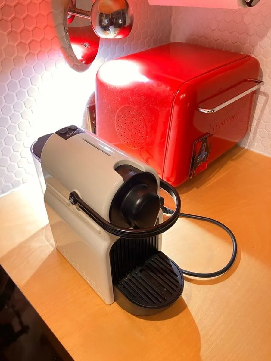 Nespresso coffee machine - Image 4