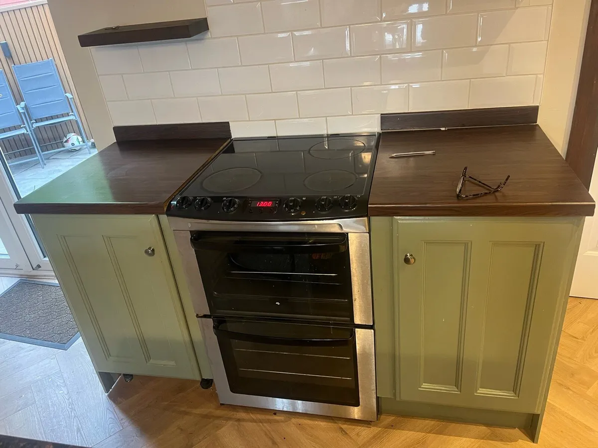 Kitchen units - Image 2