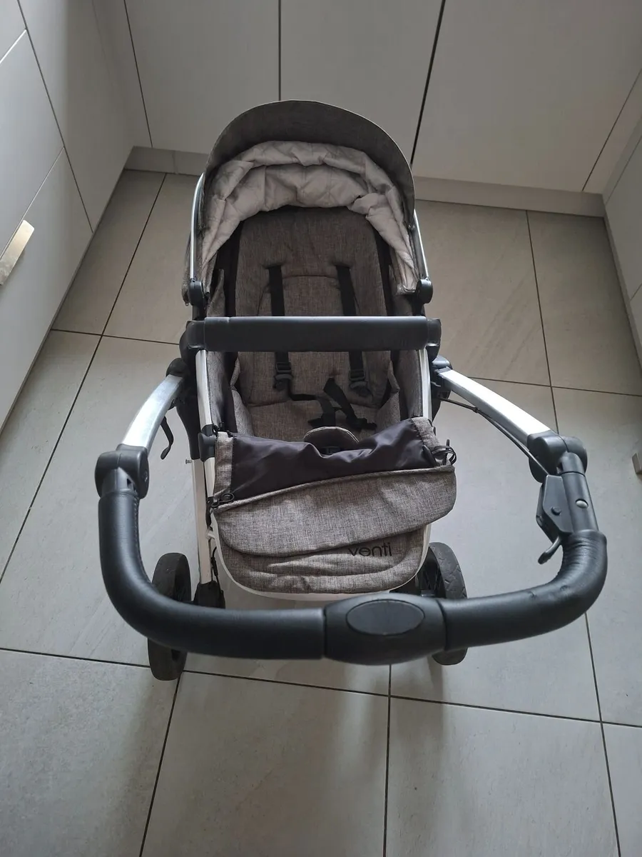 Pram - Image 4