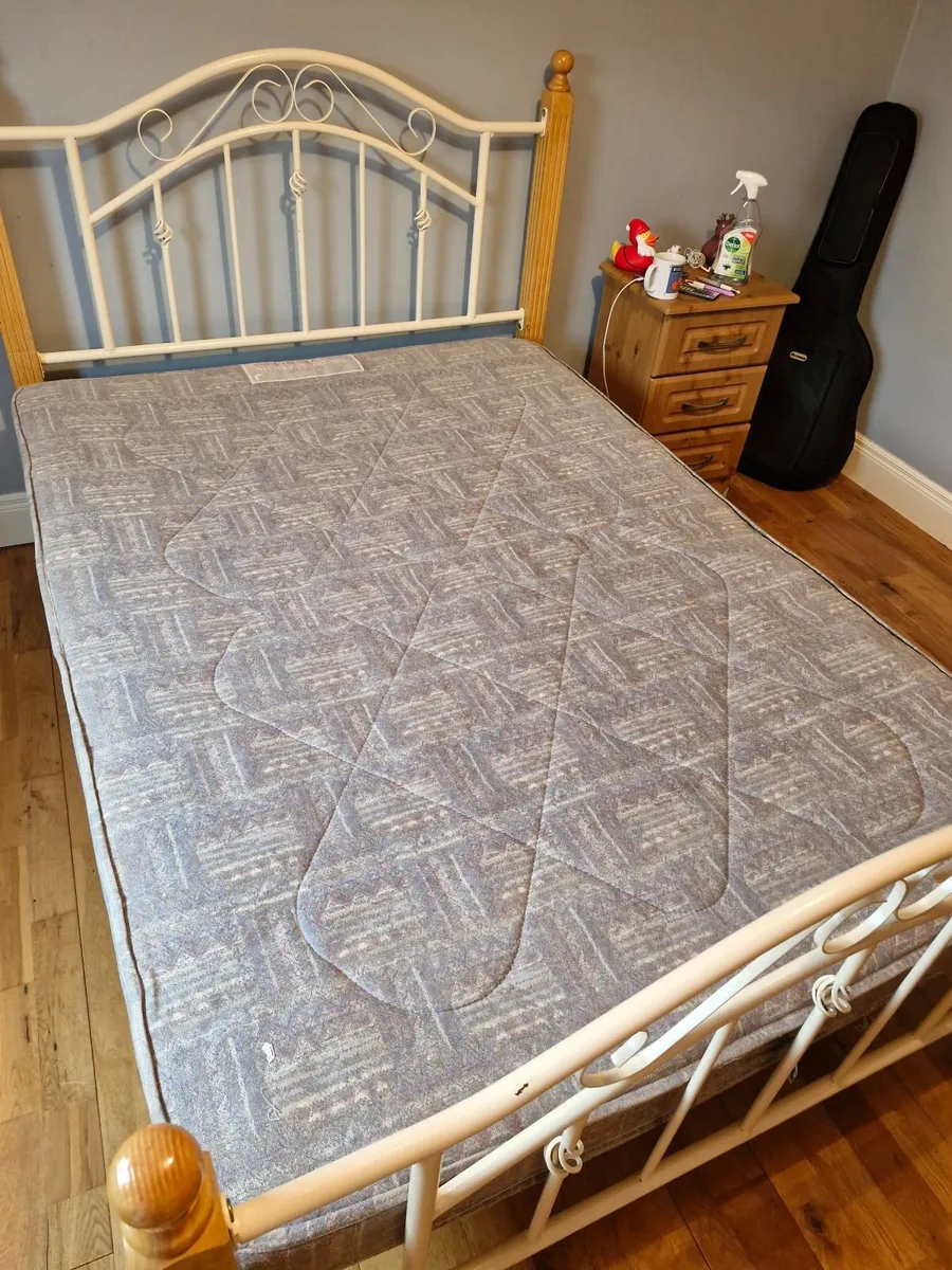 4.6 bed I - Image 1