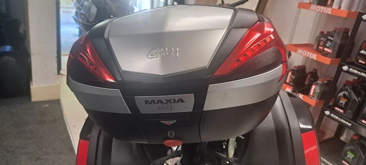 Honda NC750X panniers and racks - Image 3