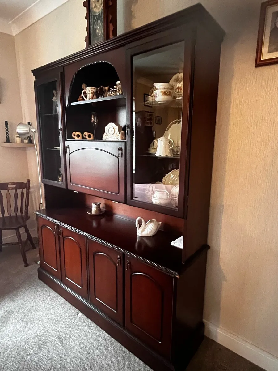 Sitting Room Cabinet - Image 1