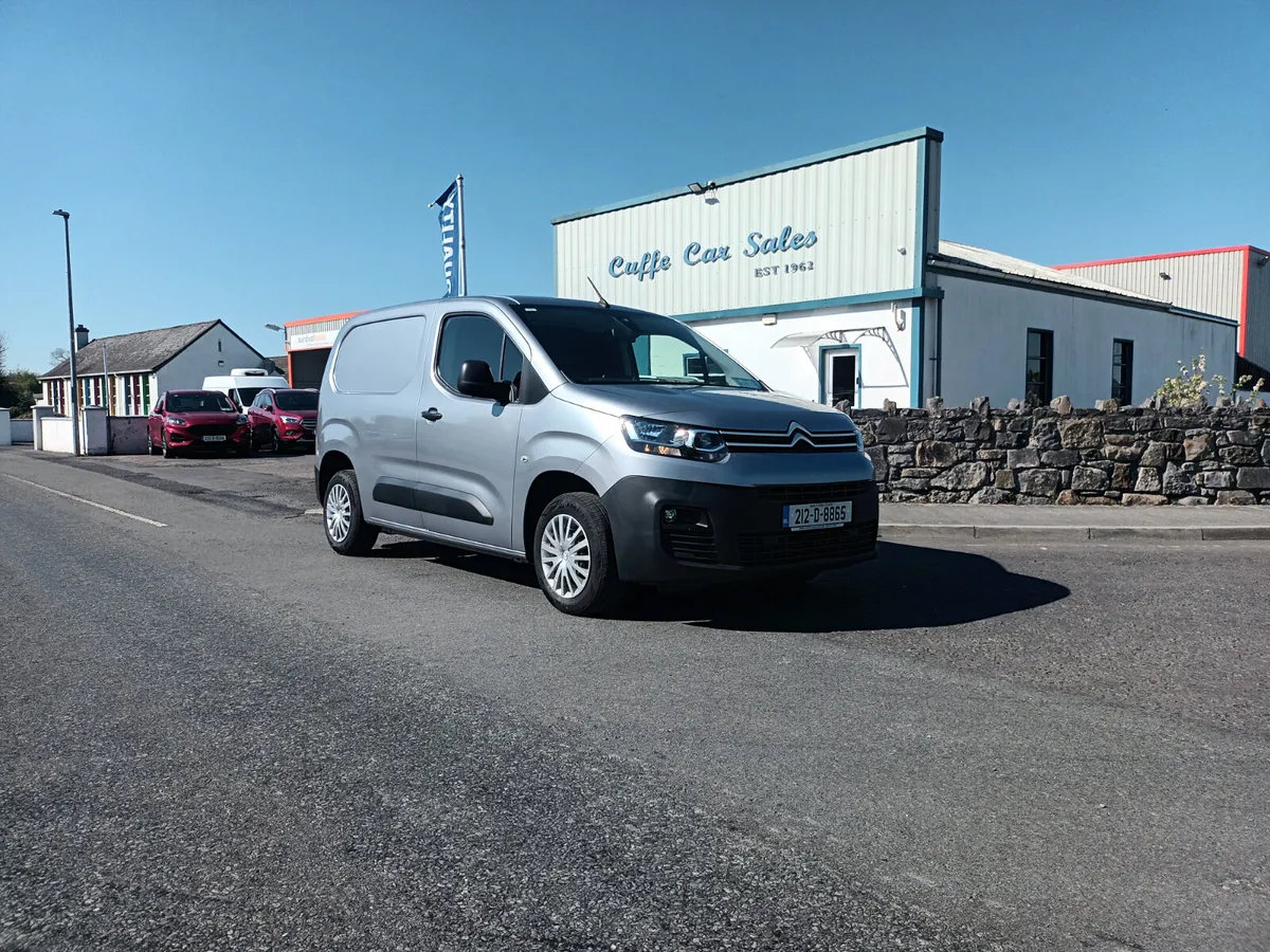 2021 Citroen Berlingo ENT BLUEHDI 75 - Image 1