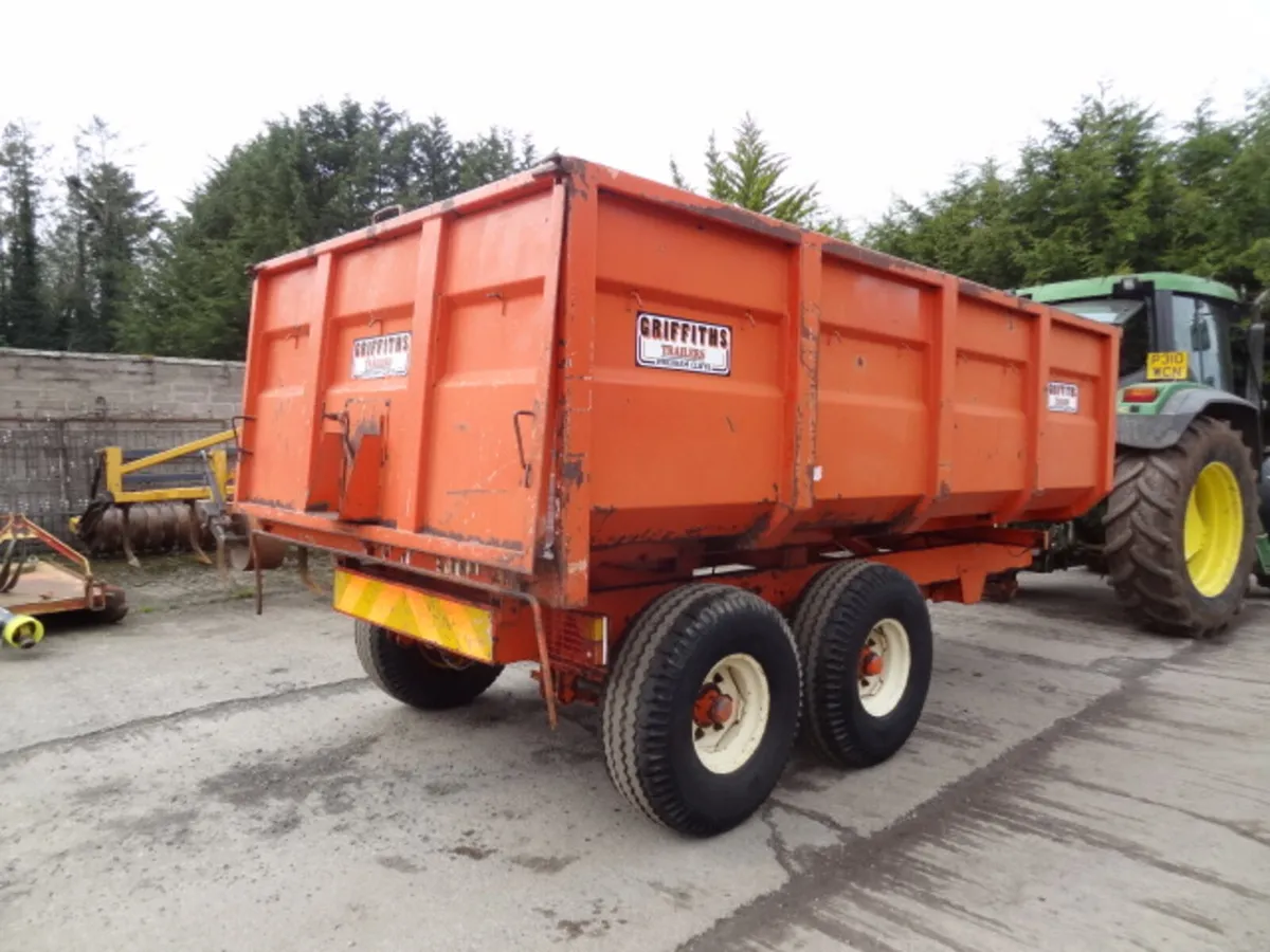 Griffilths 8 Ton Tipping Grain Trailer - Image 4