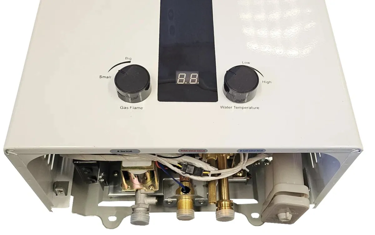 12L LPG Caravan Water Heater with Extendable Flue - Image 2
