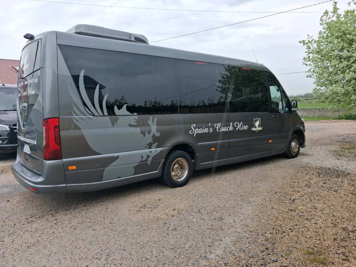 Mercedes Sprinter 19 Seater - Image 3