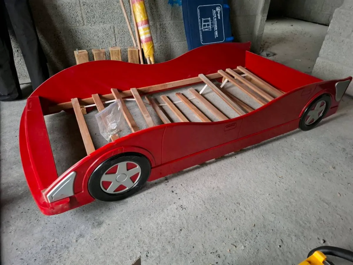 Ferrari style single car bed - Image 3
