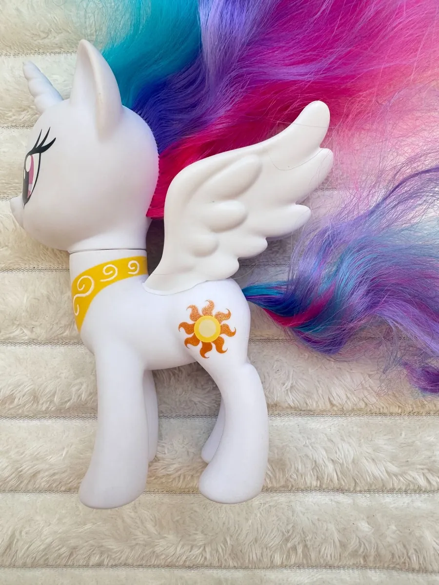 My Little Pony Princess Celestia Brushable Rainbow - Image 4