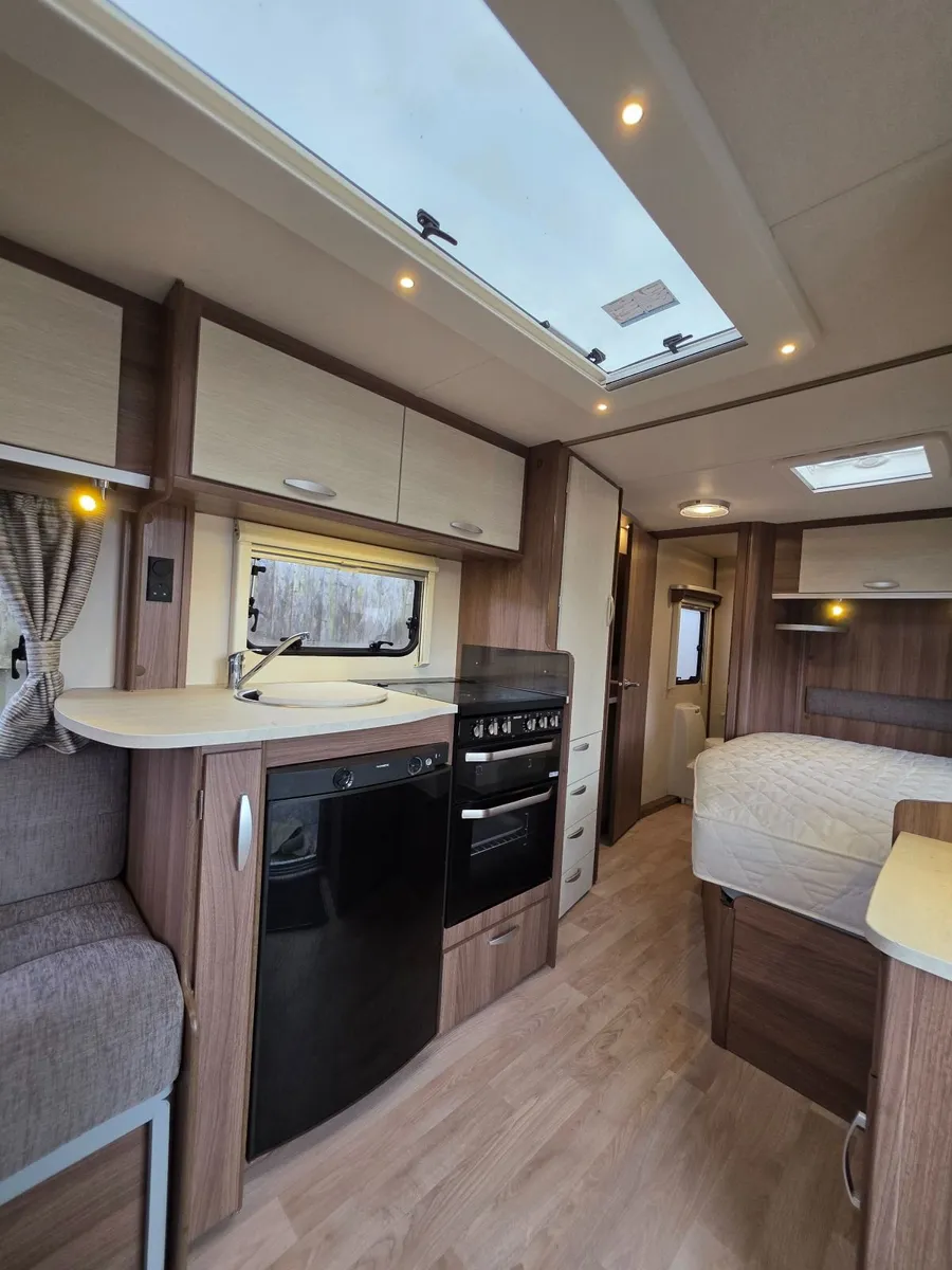 2019 Lunar Venus 540 🌟 - Image 2