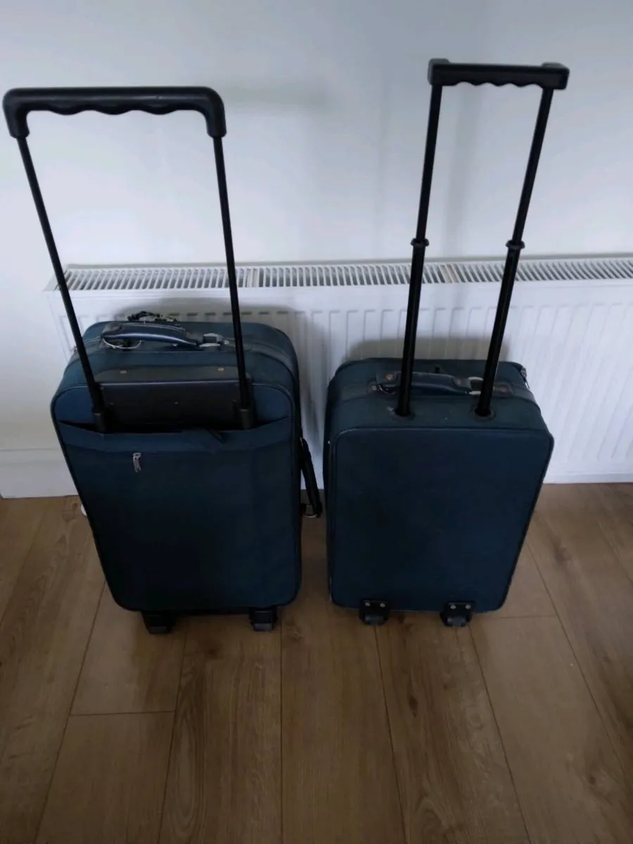 Two suitcases - Image 3