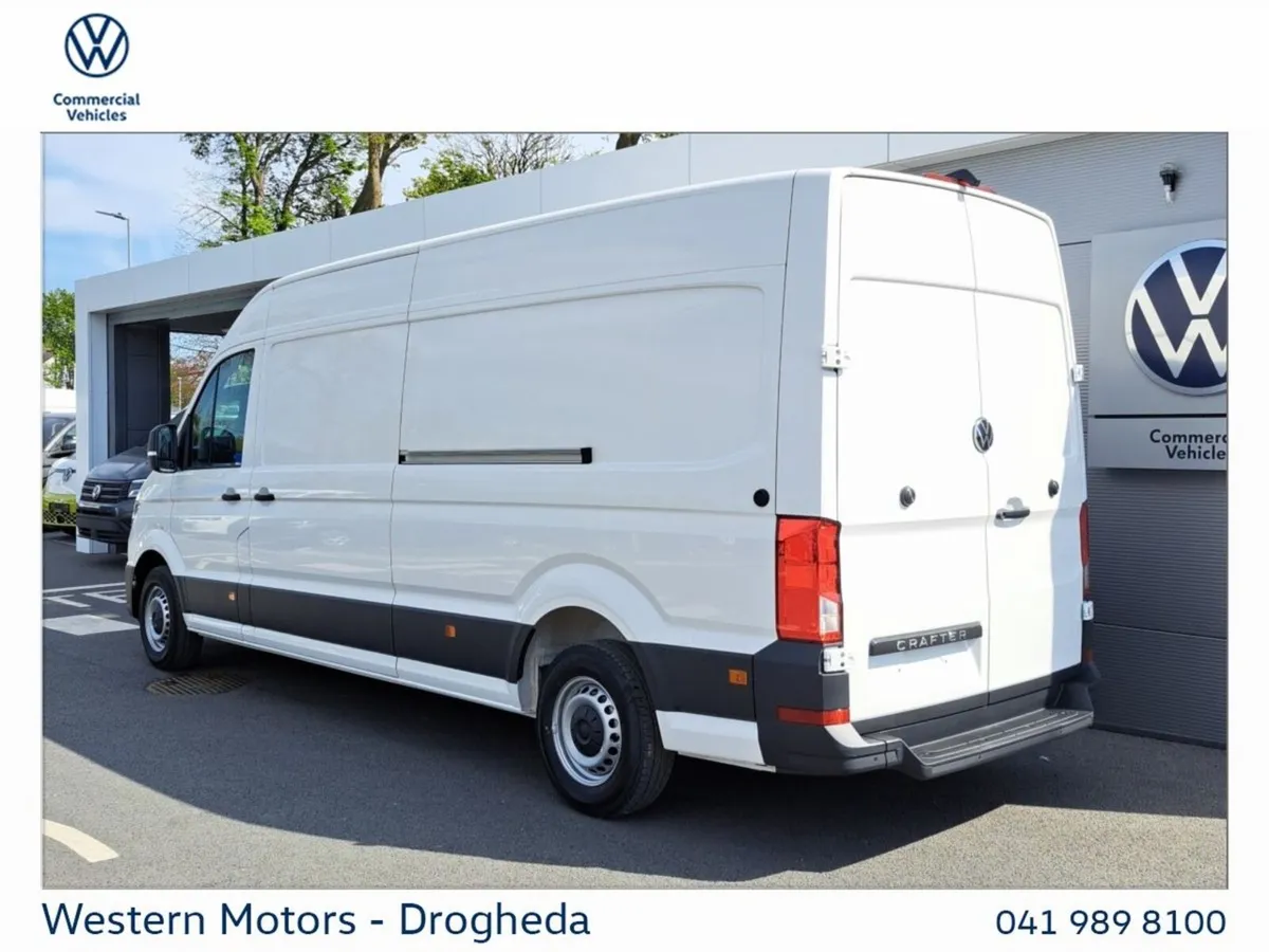 Volkswagen Crafter LWB Trendline 140bhp auto - Image 3
