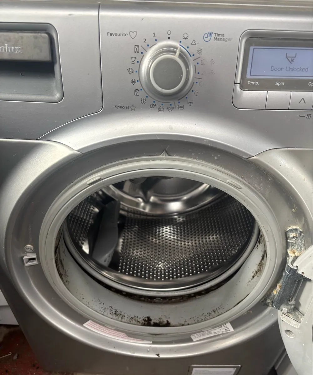 Electrolux Washing Machine (Read Ad) - Image 2