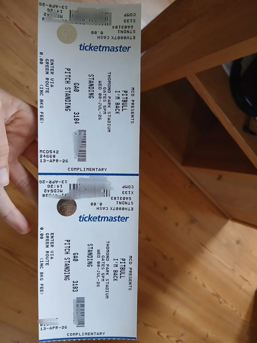 Pitbull I'm Back tour, 2 x tickets