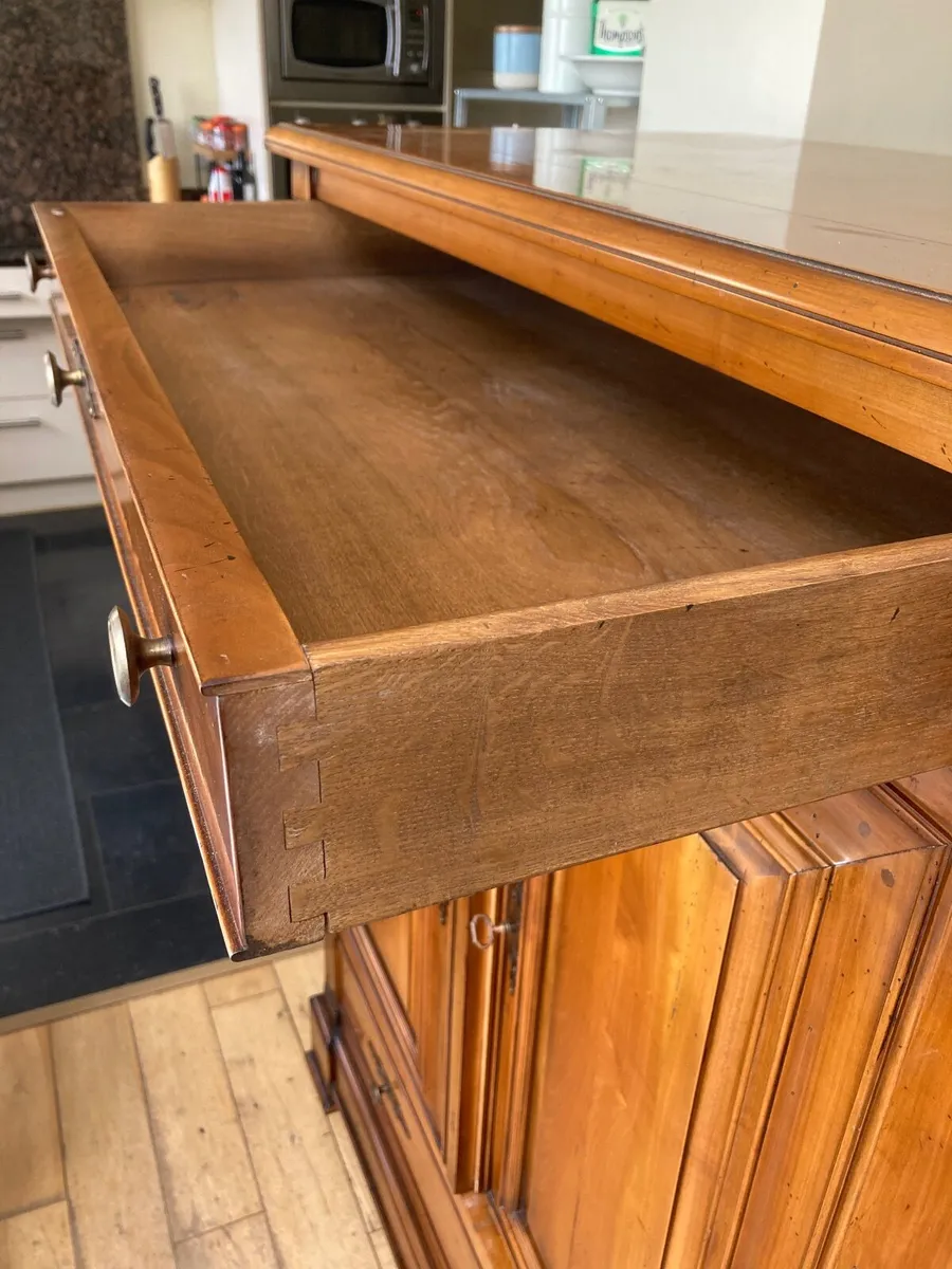 Mahogany cabinet - Image 4