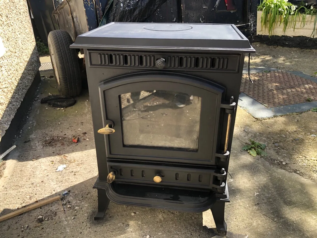 7.5 kw stove - Image 1
