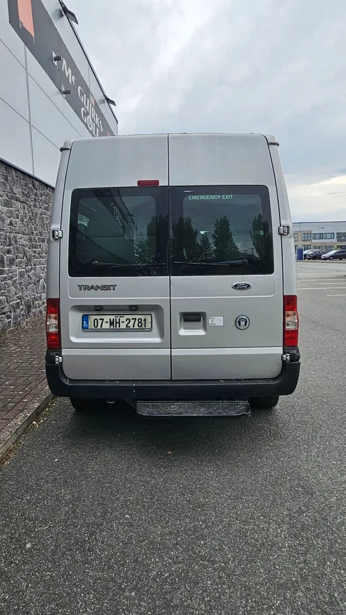 Ford Transit Minibus 14 seats - Image 4