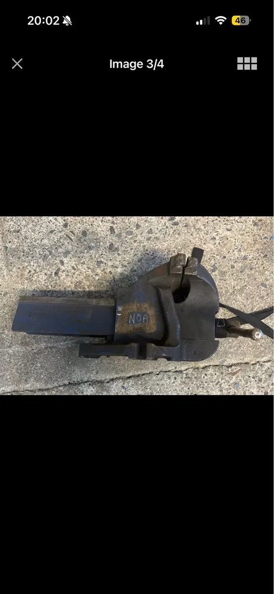 Tools. Bench vice. Vice - Image 3