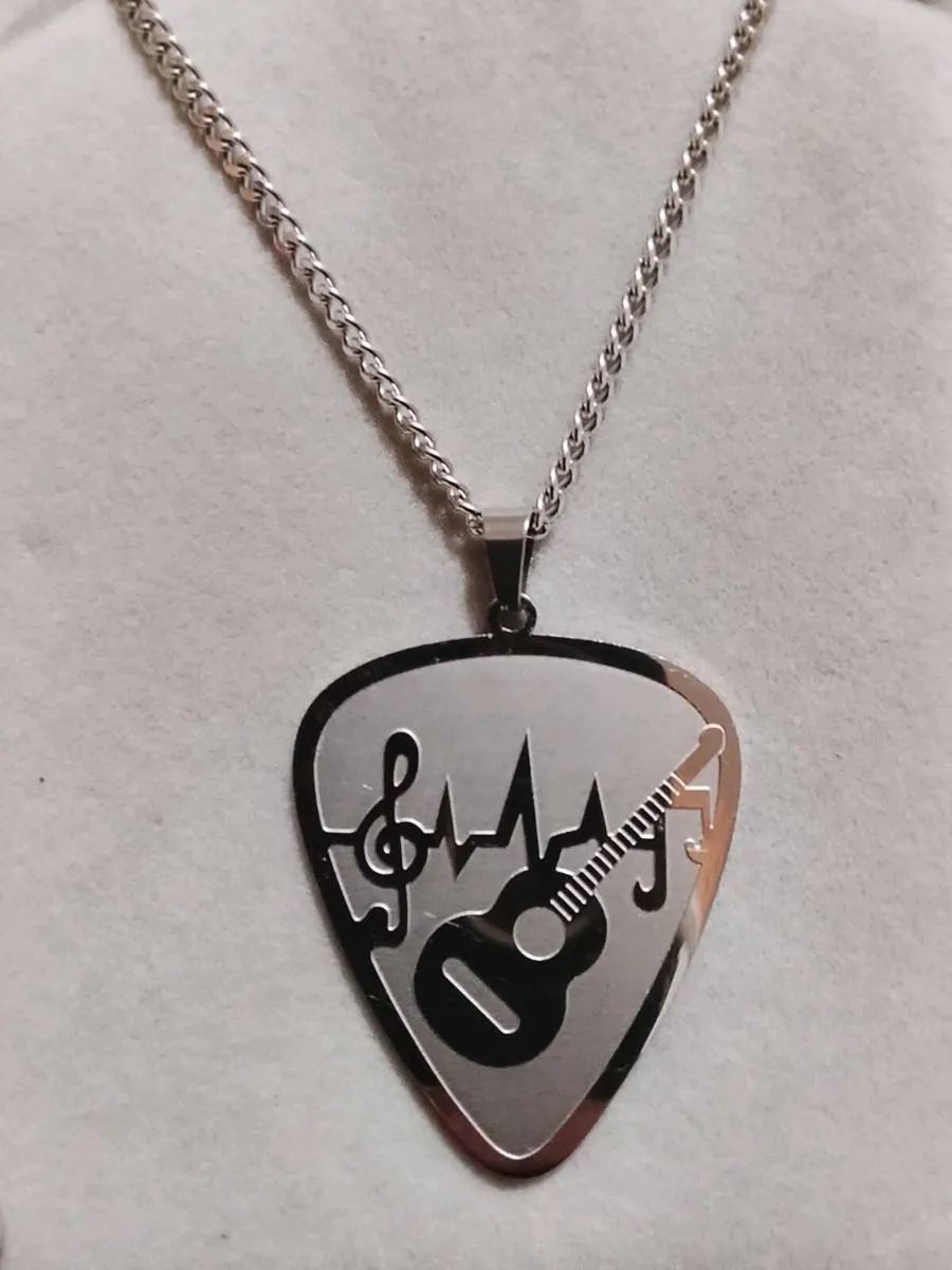Silver Music lovers pendant - Image 1
