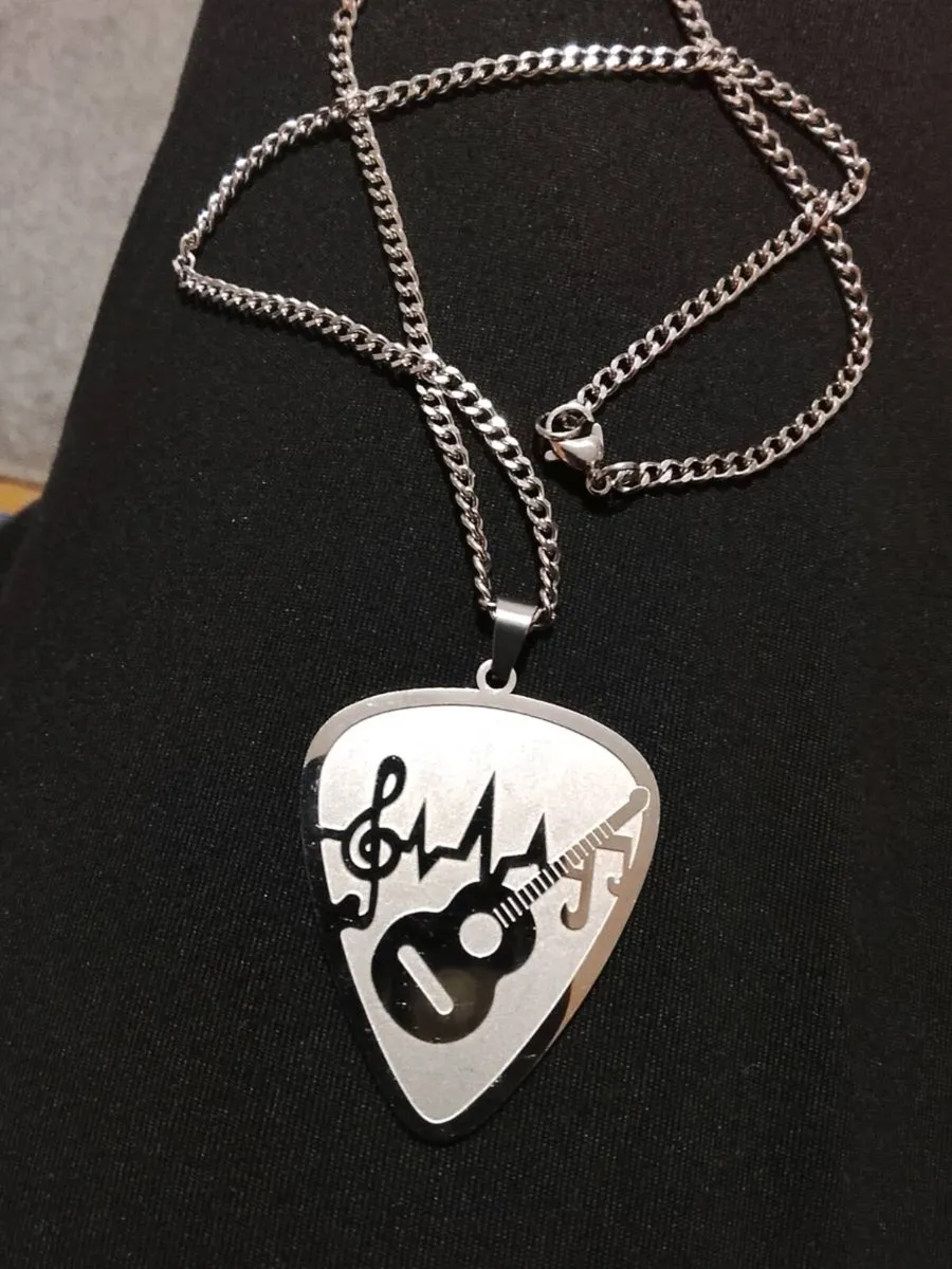 Silver Music lovers pendant - Image 3