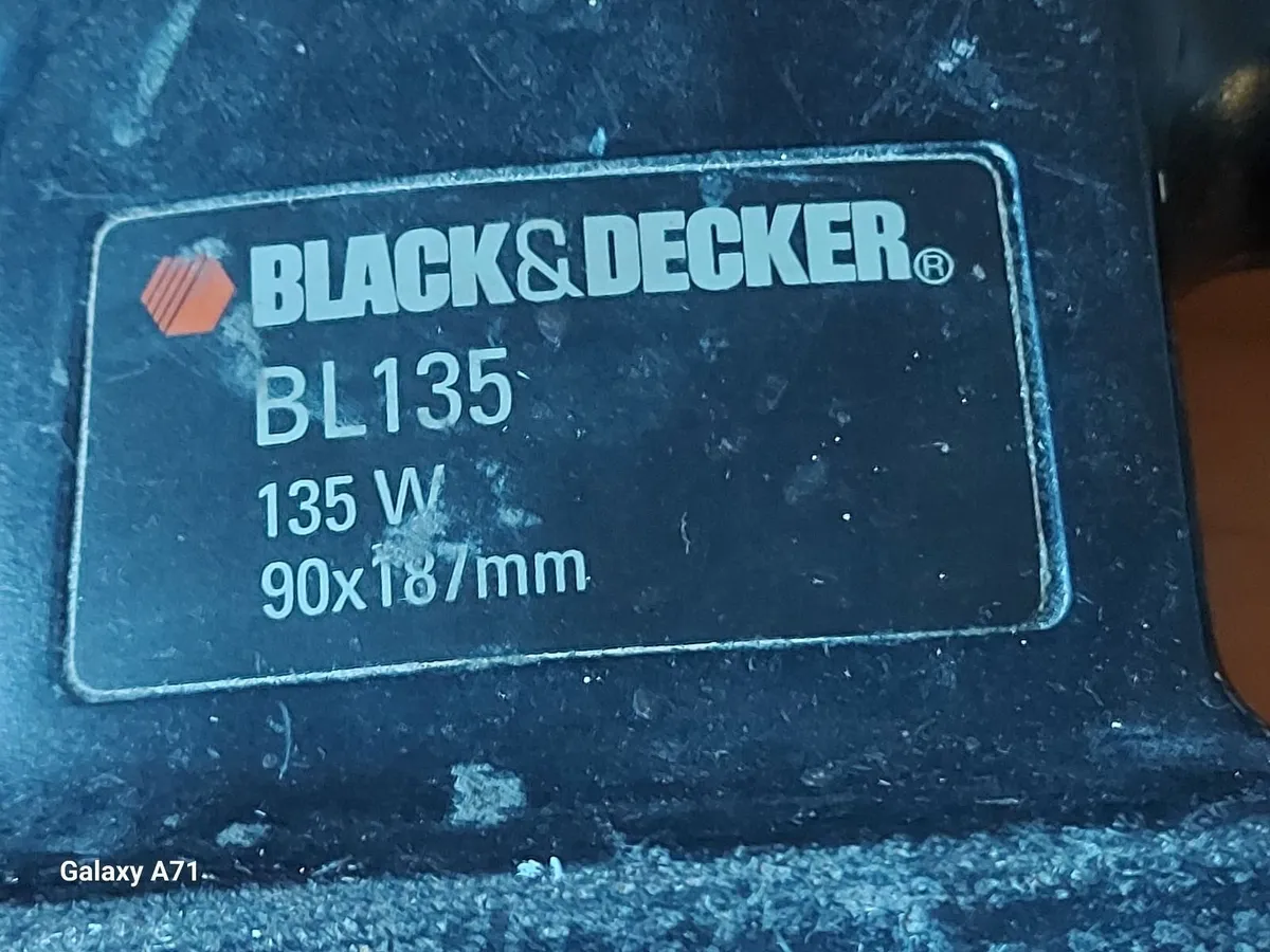 BLACK & Decker BL135 Sander - Image 3
