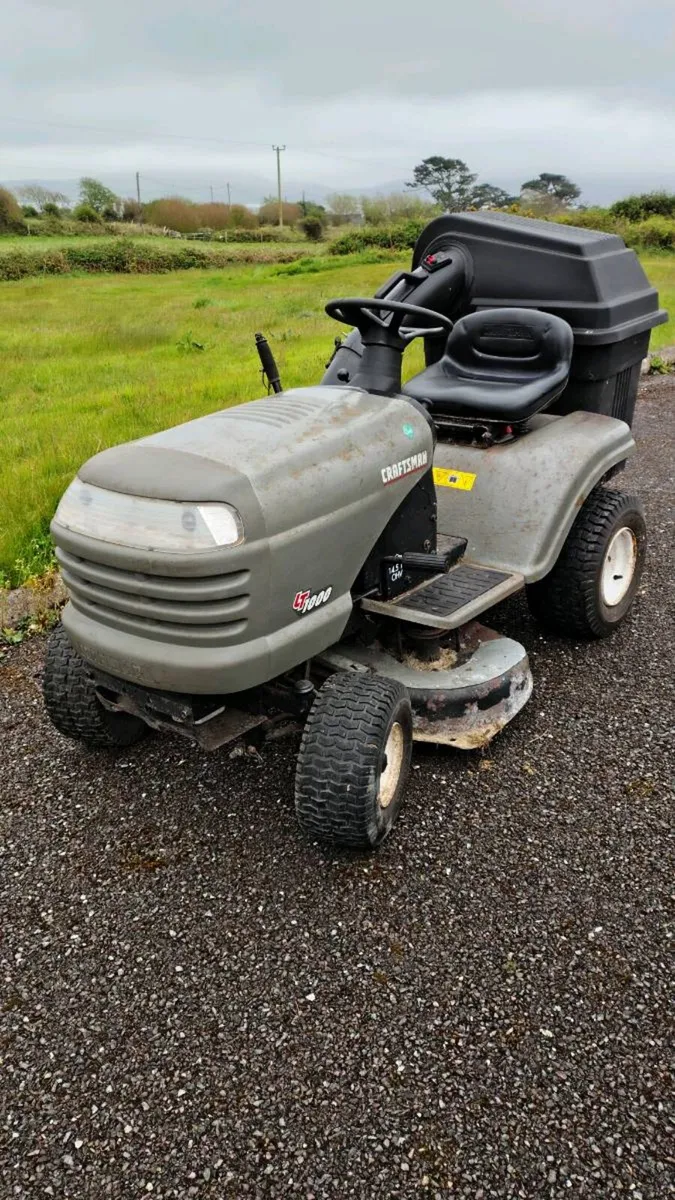 Lawnmower ride on Craftsman LT 1000 - Image 2