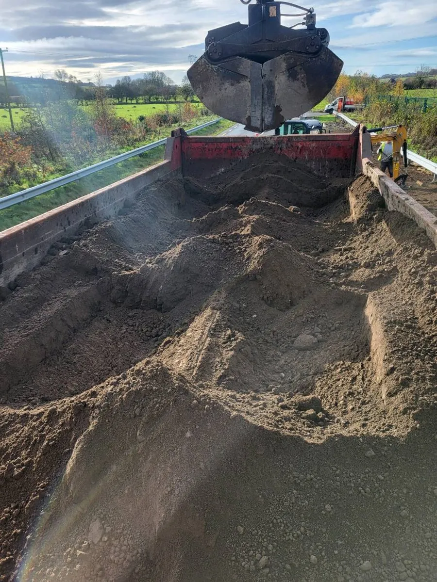 Grab Hire*Site Clearance *Screened Topsoil - Image 3