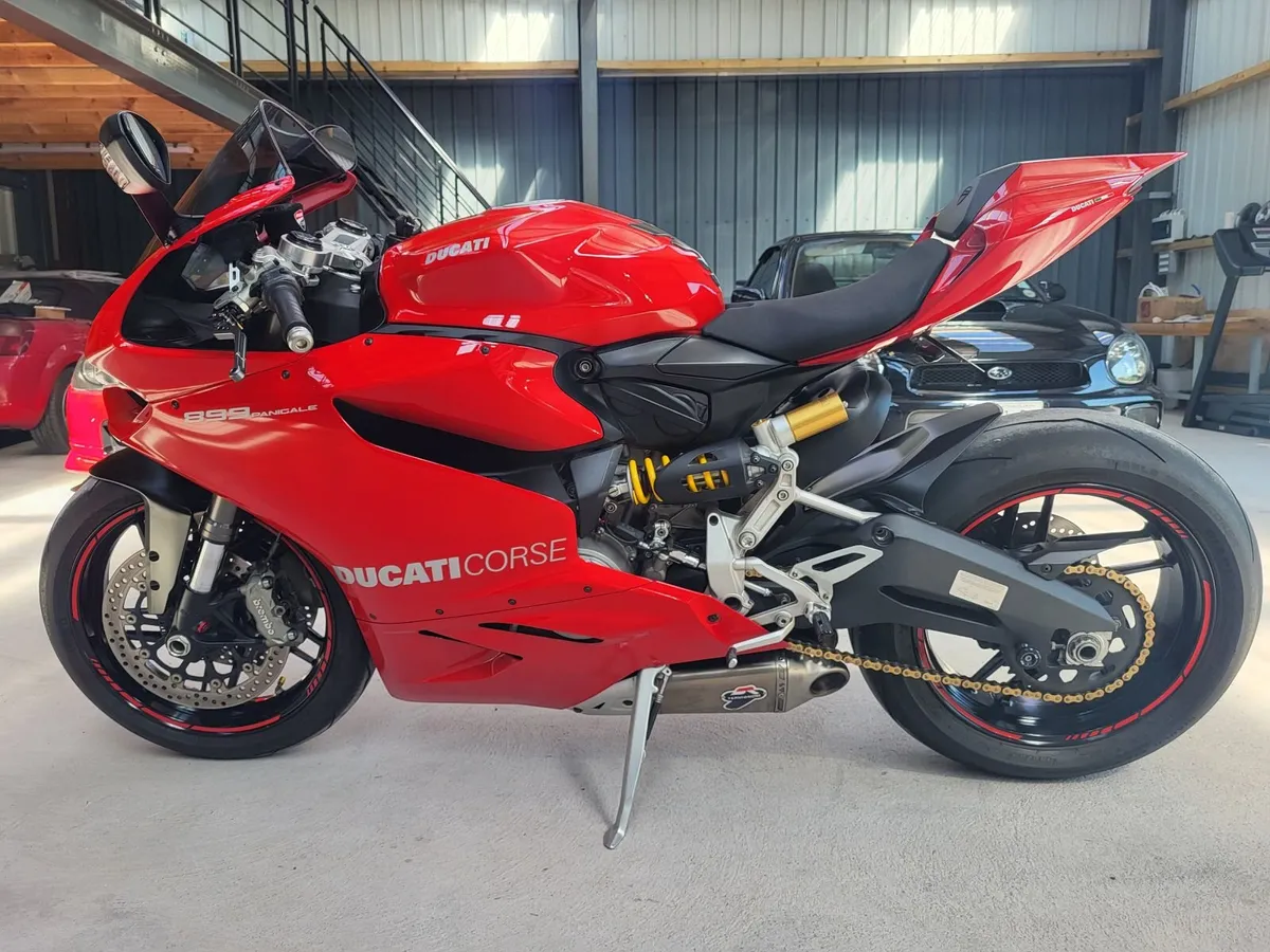 DUCATI Panigale 899 - Image 3