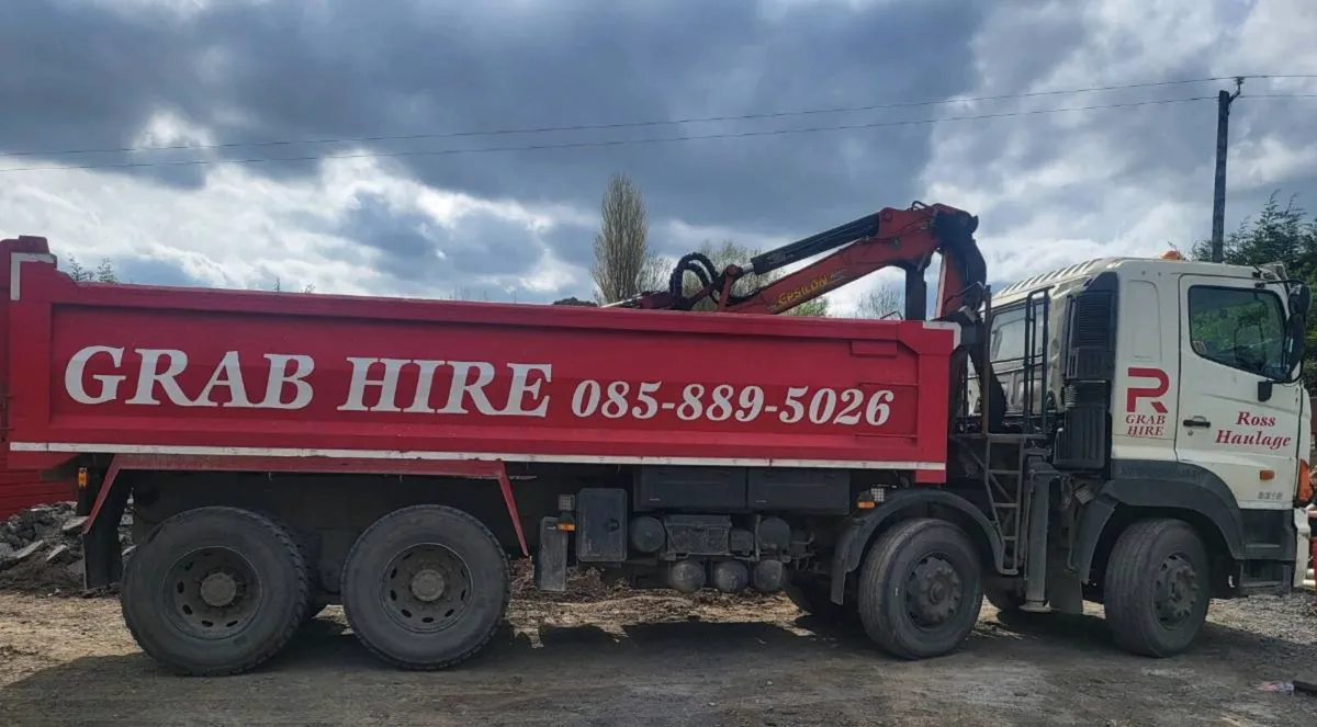 Grab Hire*Site Clearance*Screened Topsoil - Image 1