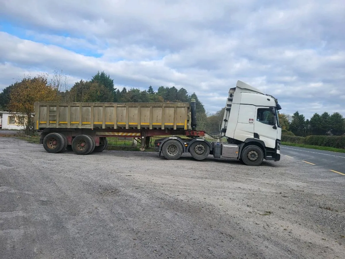 Grab Hire*Site Clearance*Screened Topsoil - Image 3