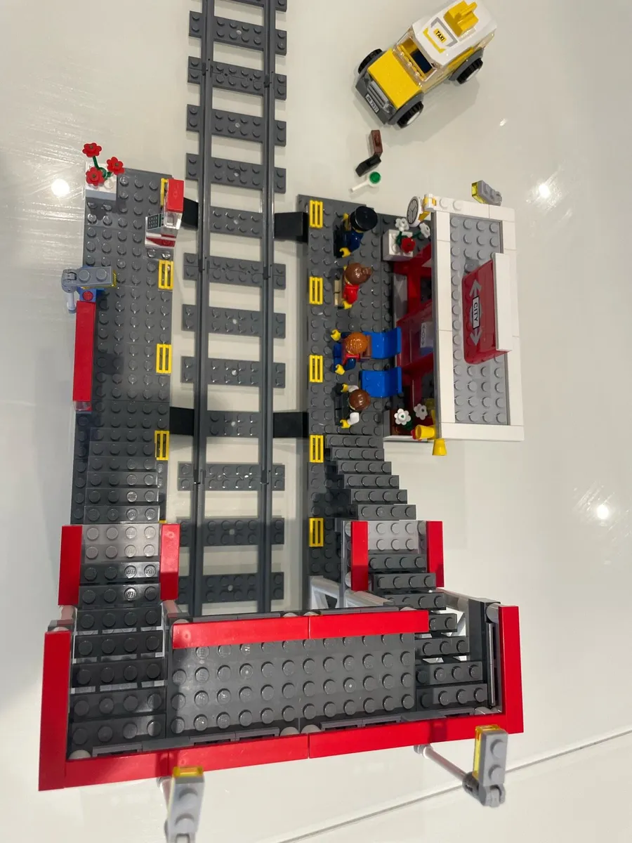 Lego train station - Image 2