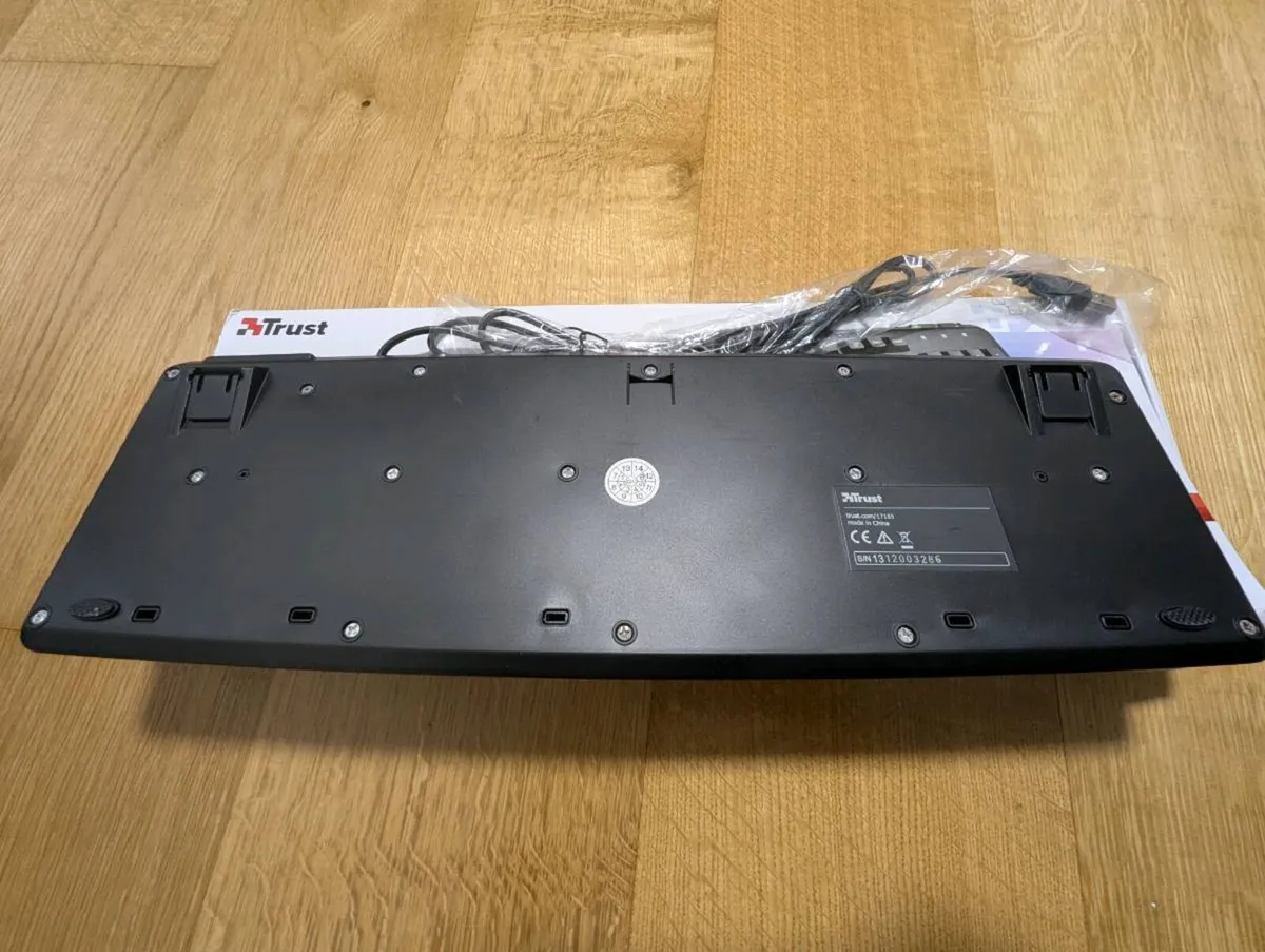 Trust Wired Keyboard Full Size (UK Layout) Like Ne - Image 4