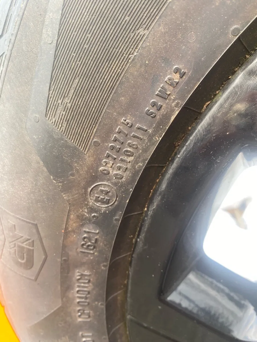 Range Rover  alloys and new tyres - Image 3