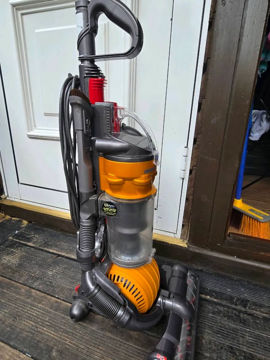 Dyson Dc24 ball vacuum cleaner working perfect. - Image 4