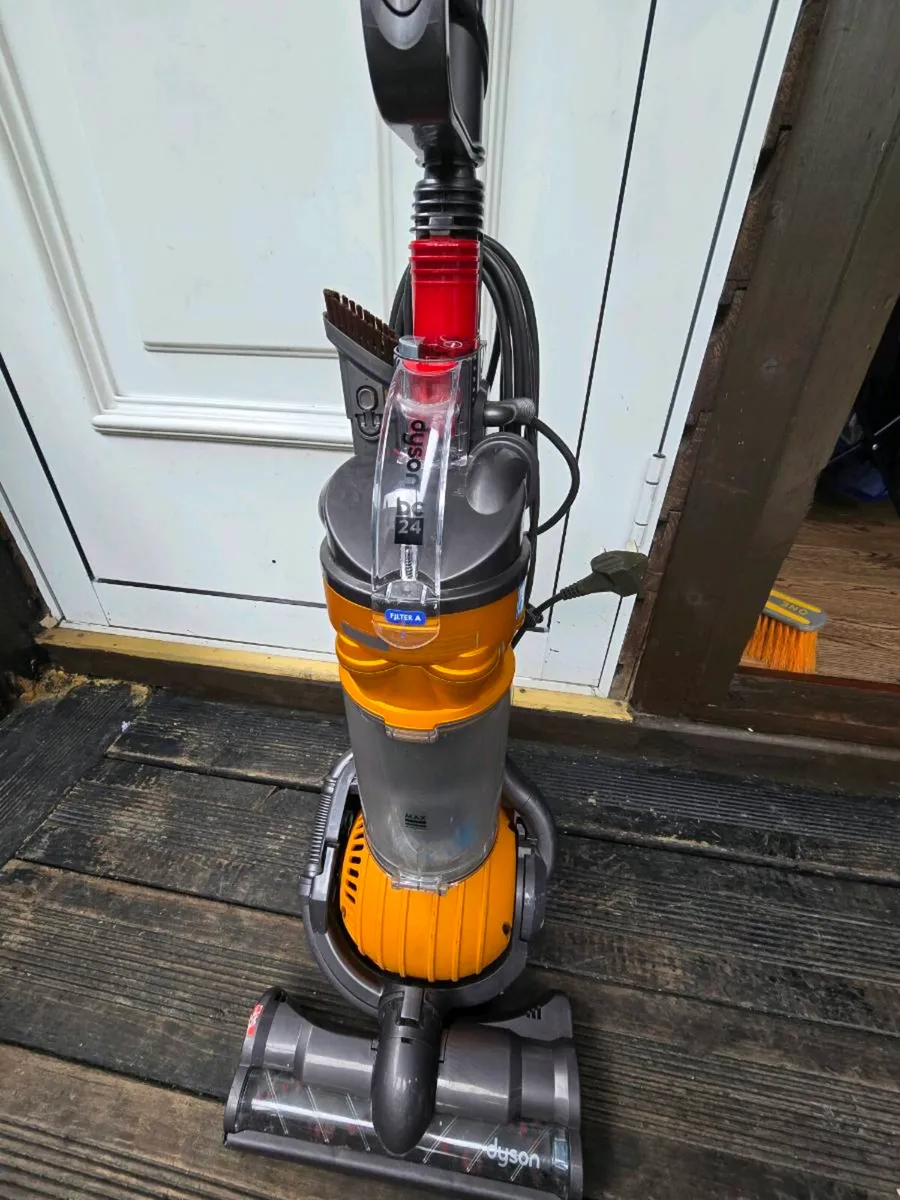 Dyson Dc24 ball vacuum cleaner working perfect. - Image 2