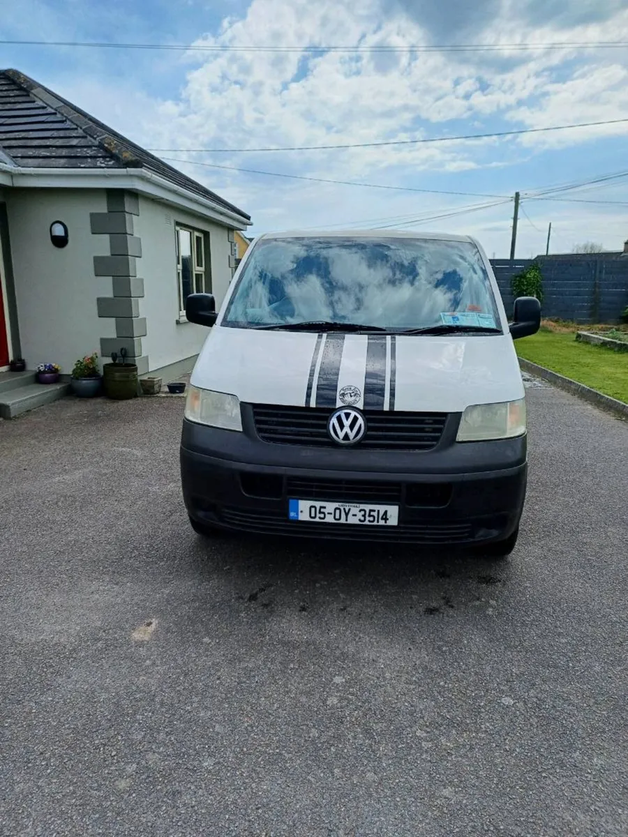 Vw t5 camper van - Image 1