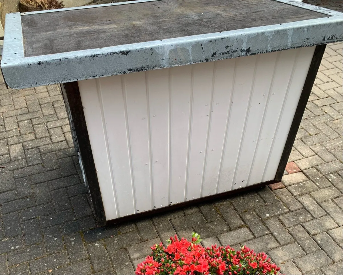 Dog kennel - Image 2