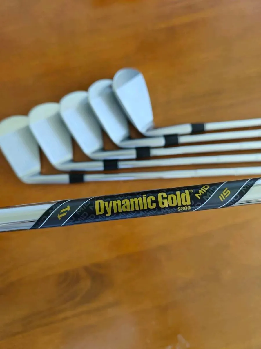 Srixon Zxi5 irons - Image 4