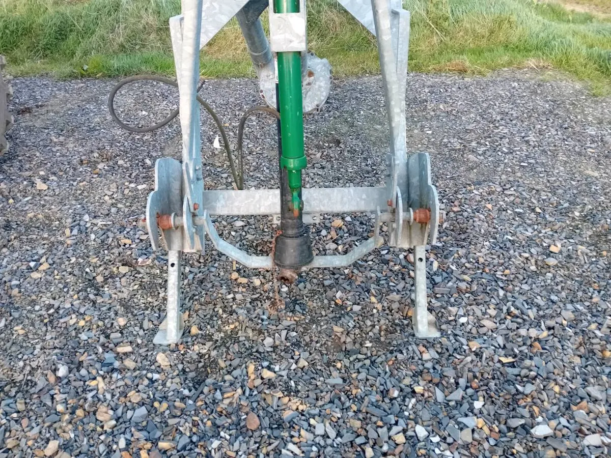 Agitator - Image 1