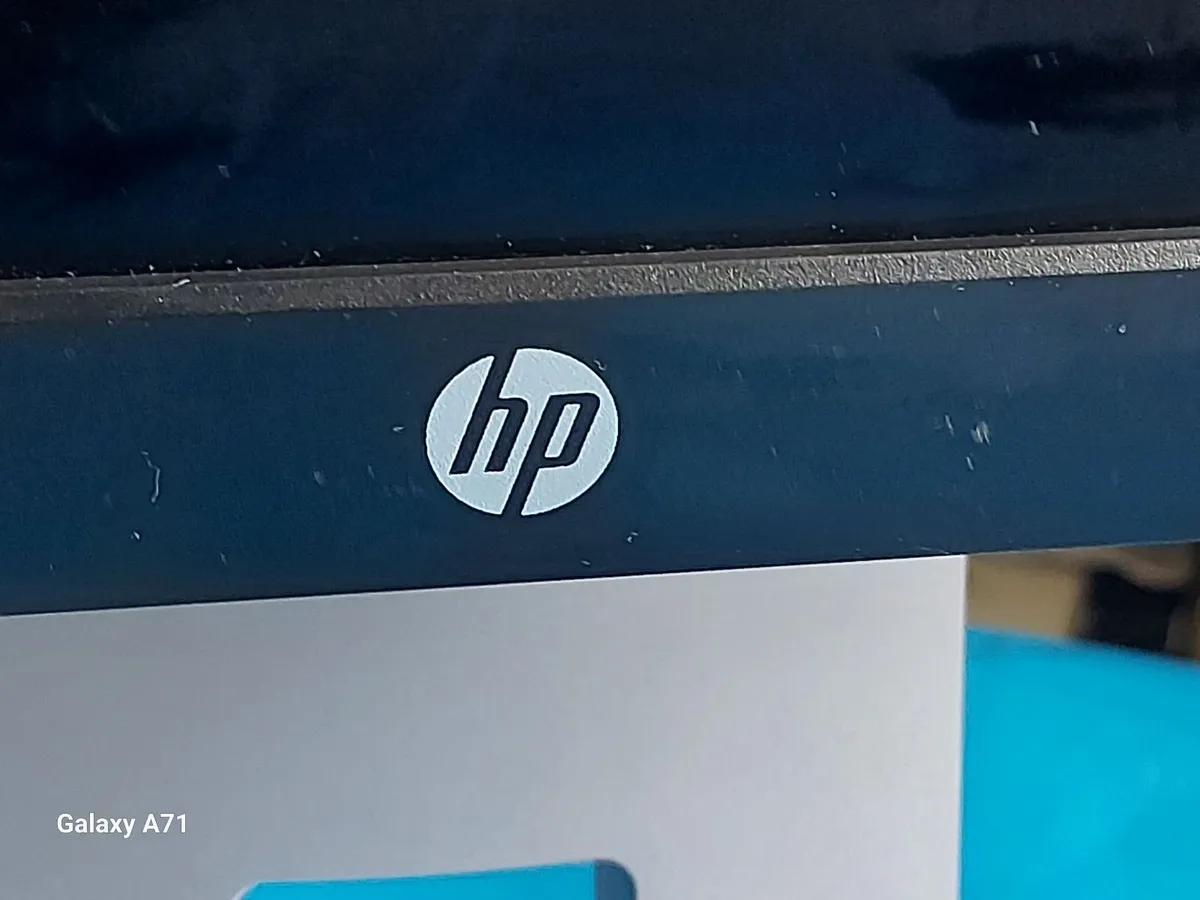 HP Elitedisplay E202 Monitor, HDMI, VGA, USB, etc - Image 3