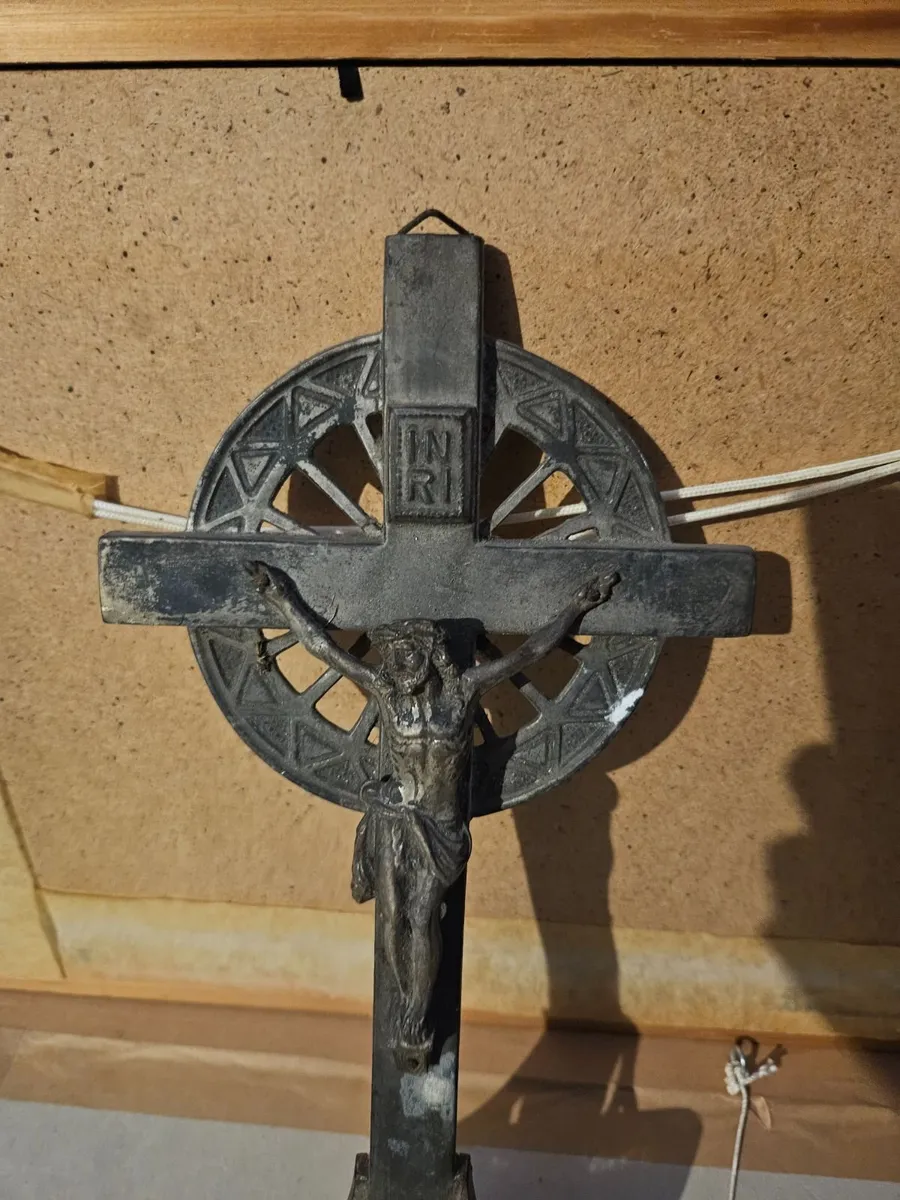 Vintage Pewter Holy Water Crucifix - Image 2