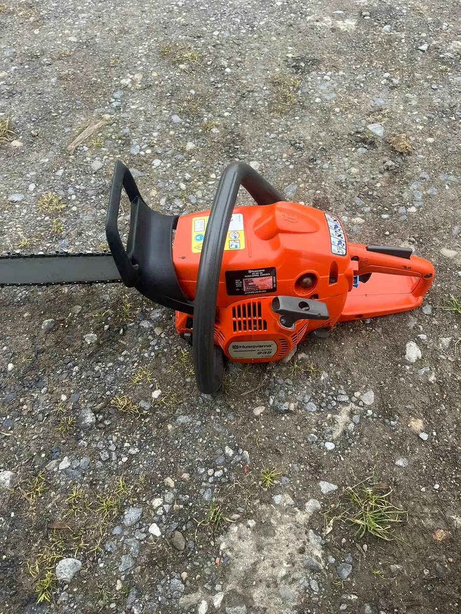 Chainsaw - Image 3