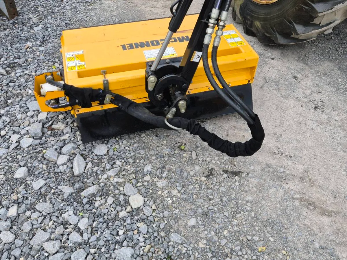 Mcconnel PA4330 Hedgecutter - Image 4